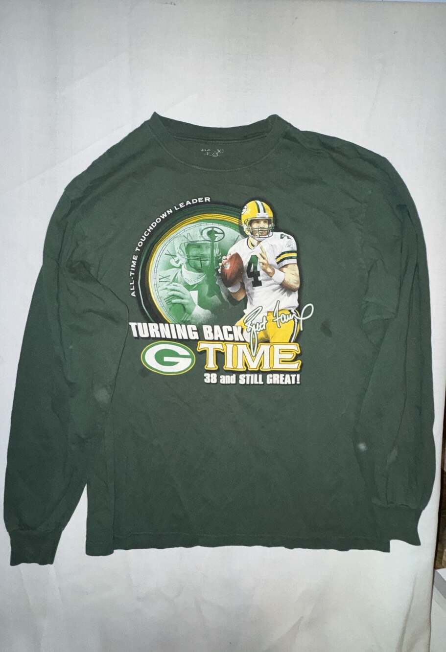 Vintage NFL Green Bay Packers Brett Favre #4 Turning Back Time Long Sleeve T